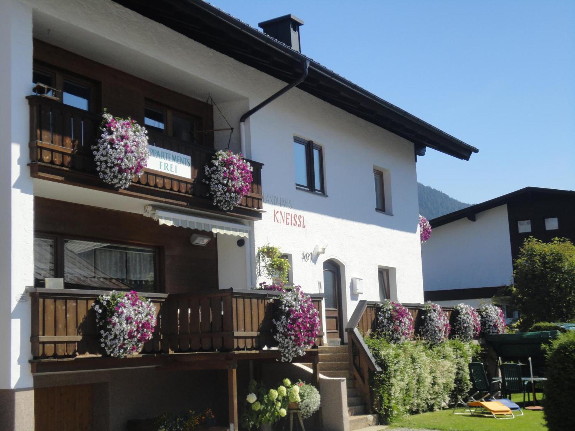 Haus Kneissl Apartman Seefeld in Tirol Kültér fotó